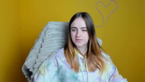 Snapshot of alexa_missu chatting on 11/15/25, 12:45 Alexa online show from 11/15/25, 12:45