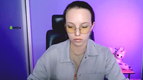 Snapshot of alexa_night_ chatting on 09/16/25, 01:12 alexa_night_ online show from 09/16/25, 01:12