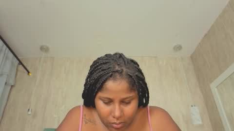 Snapshot of alexa_roussee chatting on 10/08/25, 12:14 Alexa online show from 10/08/25, 12:14