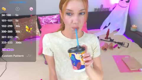 Alexa online show from 10/31/25, 02:18