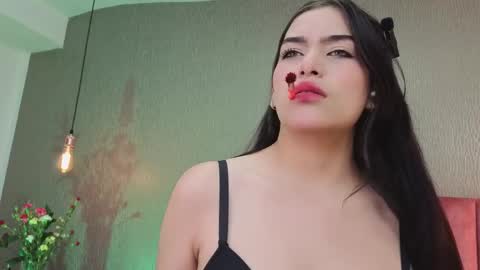 Alexa Thaylor online show from 02/18/26, 02:24