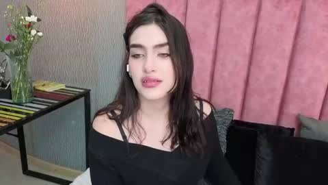 Alexa Thaylor online show from 02/25/26, 08:07