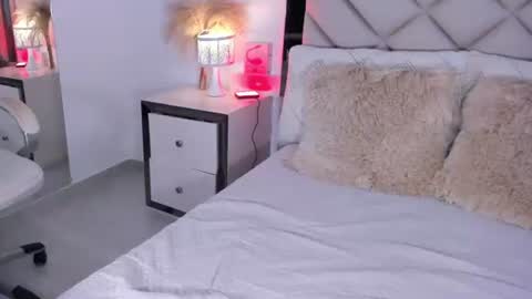 Snapshot of alexa_tobar chatting on 03/27/26, 08:08 alexa_tobar online show from 03/27/26, 08:08