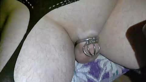 Snapshot of alexaalex808080 chatting on 02/22/25, 09:04 Vika online show from 02/22/25, 09:04