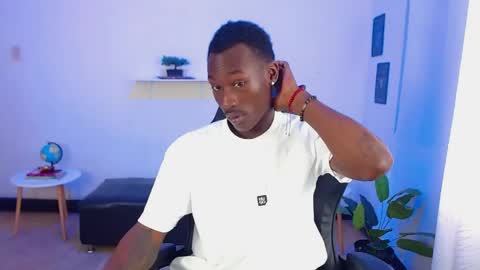 Alexandro online show from 04/30/26, 01:28