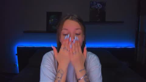 angel online show from 02/10/26, 12:15