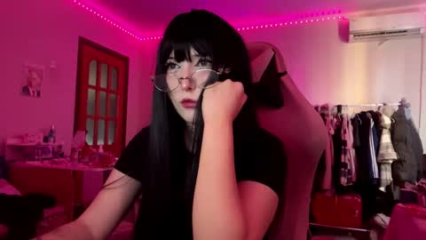 Snapshot of alexabroce chatting on 02/22/26, 11:42 Alexa online show from 02/22/26, 11:42