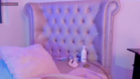 Snapshot of alexafoxy18 chatting on 02/09/25, 05:22 ALEXA online show from 02/09/25, 05:22