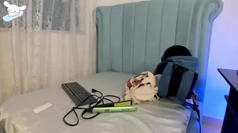 Snapshot of alexafoxy18 chatting on 11/06/25, 07:42 ALEXA online show from 11/06/25, 07:42