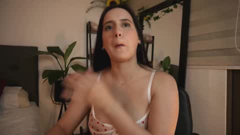 Snapshot of alexajhonsonof chatting on 02/15/25, 03:09 alexajhonsonof online show from 02/15/25, 03:09