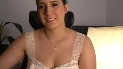 Snapshot of alexajhonsonof chatting on 09/17/25, 01:29 alexajhonsonof online show from 09/17/25, 01:29