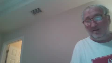 Snapshot of alexalabama chatting on 12/31/24, 11:20 Alex online show from 12/31/24, 11:20