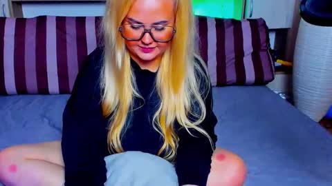 AlexaLaVibes online show from 10/02/25, 07:37