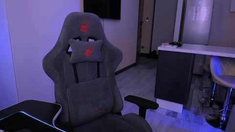 Alexa Mason online show from 02/07/25, 02:40