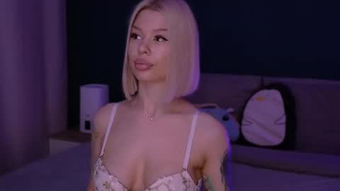 Alexa Mason online show from 03/02/25, 04:39