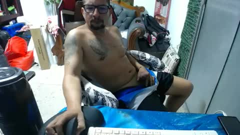 Snapshot of alexamdergal chatting on 01/16/25, 11:59 Alexamdergal online show from 01/16/25, 11:59