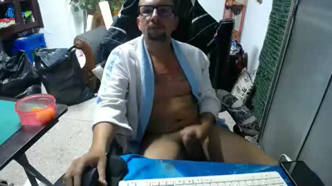 Snapshot of alexamdergal chatting on 03/04/25, 11:43 Alexamdergal online show from 03/04/25, 11:43