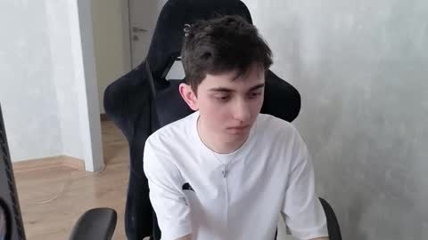 Alexander online show from 04/05/26, 08:33