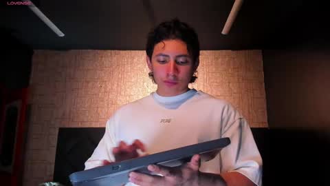 Snapshot of alexander_classy chatting on 03/10/25, 03:01 Alex online show from 03/10/25, 03:01