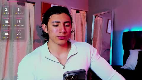 Snapshot of alexander_classy chatting on 10/12/25, 12:20 Alex online show from 10/12/25, 12:20