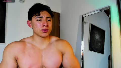 Snapshot of alexander_classy chatting on 06/27/26, 11:32 Alex online show from 06/27/26, 11:32