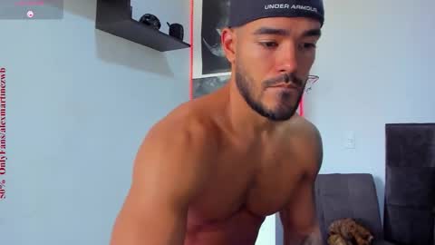 Onlyfansalexmartinezwb  Instagram alexwbmartinez  Twitter martinezcb937 online show from 02/07/26, 08:56