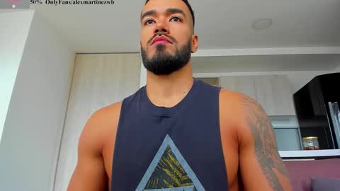 Snapshot of alexander_martines chatting on 03/21/26, 02:42 Onlyfansalexmartinezwb Instagram alexwbmartinez Twitter martinezcb937 online show from 03/21/26, 02:42