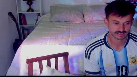 Snapshot of alexanderjaz chatting on 11/23/25, 08:58 Alexander Jaz online show from 11/23/25, 08:58