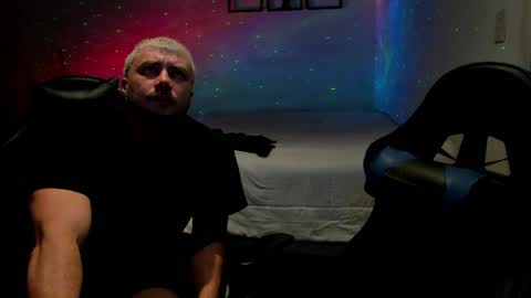 Snapshot of alexanderjaz chatting on 06/08/26, 09:09 Alexander Jaz online show from 06/08/26, 09:09