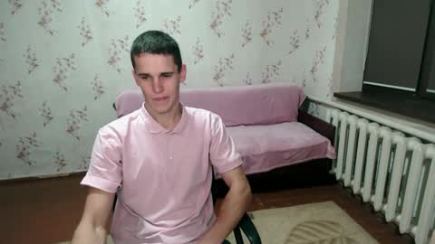 Snapshot of alexanderstrongs chatting on 12/23/24, 08:47 alexanderstrongs online show from 12/23/24, 08:47