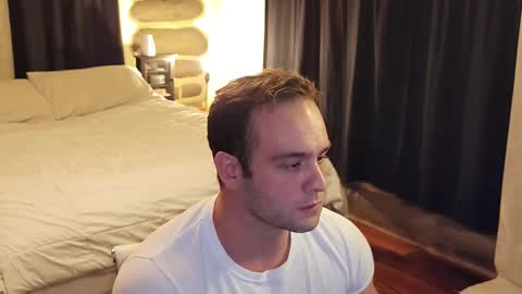 Snapshot of alexanderthemid chatting on 11/04/25, 03:27 alexanderthemid online show from 11/04/25, 03:27