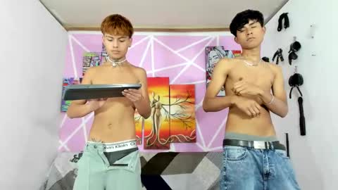 chicos hot online show from 01/21/25, 10:30