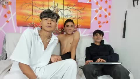 chicos hot online show from 02/24/25, 06:38