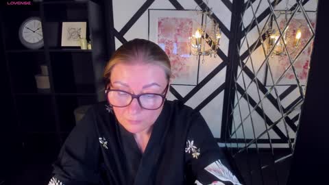 Snapshot of alexandra_kind chatting on 02/08/25, 08:32 Alexandra online show from 02/08/25, 08:32