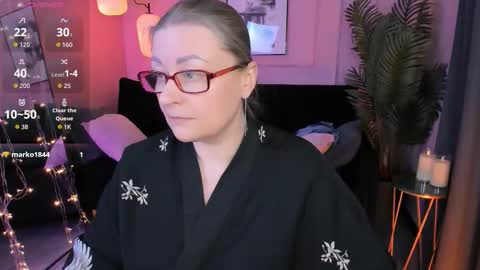 Snapshot of alexandra_kind chatting on 02/10/26, 10:58 Alexandra online show from 02/10/26, 10:58