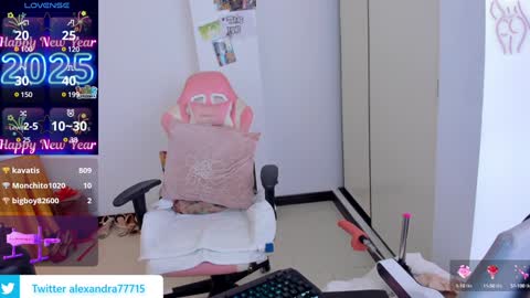 Snapshot of alexandra_mar chatting on 01/09/25, 05:44 Alexandra Independent model online show from 01/09/25, 05:44