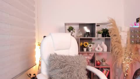 Snapshot of alexandra_ra1 chatting on 02/07/26, 11:08 Alexandra Rodriguez online show from 02/07/26, 11:08