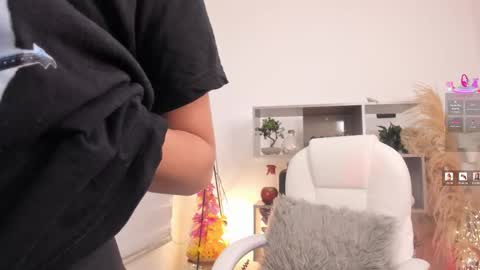 Snapshot of alexandra_ra1 chatting on 02/16/26, 12:29 Alexandra Rodriguez online show from 02/16/26, 12:29