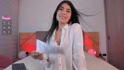 Snapshot of alexandra_ra1 chatting on 03/17/26, 12:26 Alexandra Rodriguez online show from 03/17/26, 12:26