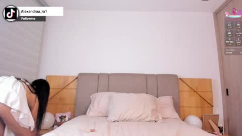 Alexandra Rodriguez online show from 05/29/26, 11:14