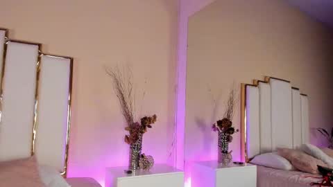 alexandraa_gomez online show from 09/20/25, 08:10