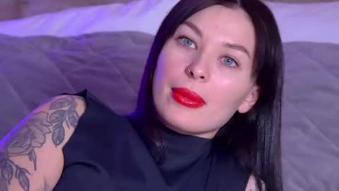 AlexandraBloom online show from 02/12/25, 10:26