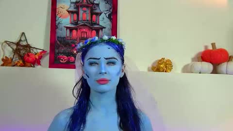 AlexandraBloom online show from 10/30/25, 06:41