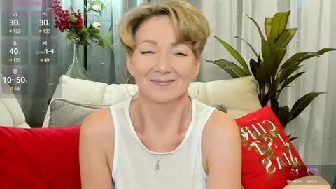 Snapshot of alexandrafix chatting on 12/10/24, 12:38 Alexandra online show from 12/10/24, 12:38