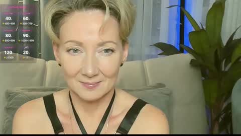 Snapshot of alexandrafix chatting on 12/02/25, 01:05 Alexandra online show from 12/02/25, 01:05