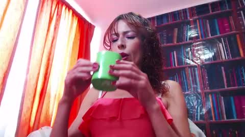 alexandra online show from 02/15/25, 09:15
