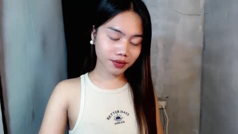 Andrea online show from 10/21/25, 03:35