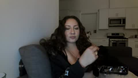 Snapshot of alexandrarose77 chatting on 05/27/26, 05:04 AlexandraRose0777 online show from 05/27/26, 05:04