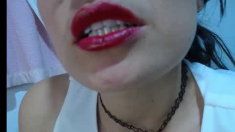 alexandrasaen online show from 11/12/25, 02:23