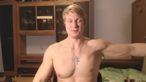 Snapshot of alexandrmarvel chatting on 01/10/25, 04:41 SportStranger online show from 01/10/25, 04:41